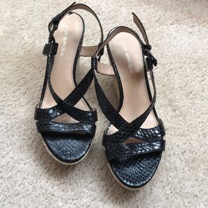 Via Aspiga espadrille Wedges